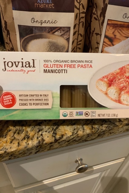 box of gluten free manicotti pasta